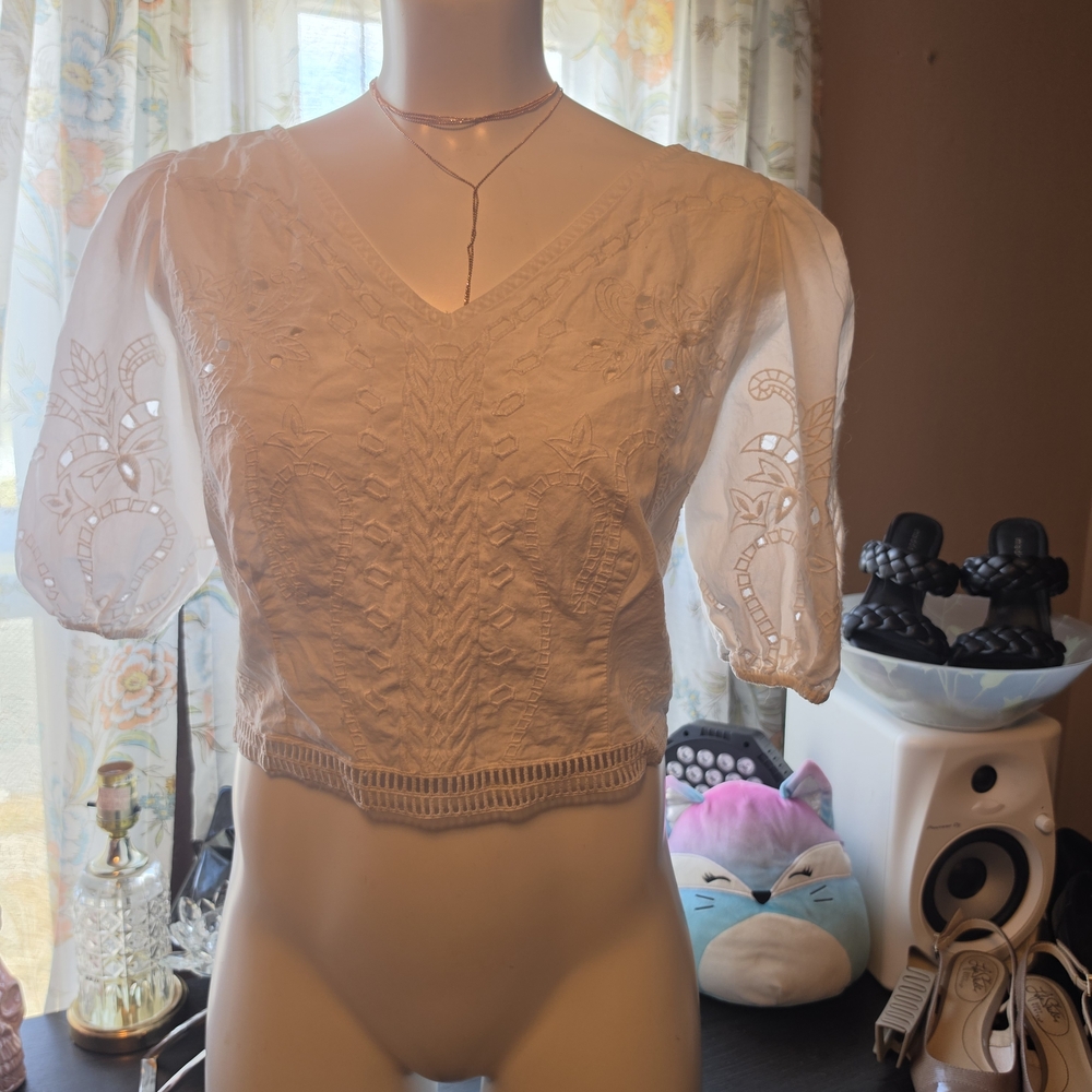 Express White Eyelet V-Neck Boho Crop Top